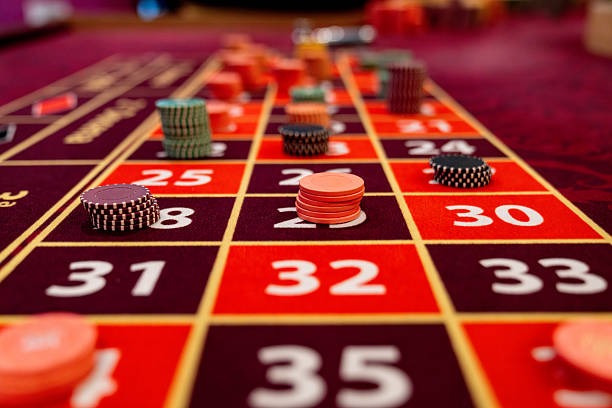 cola slot platform interface showing sportsbook, live dealer, and slot game categories