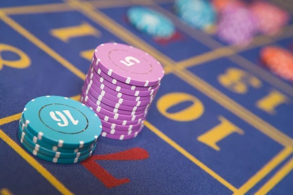 Kombinasi Number payout table showing multipliers for two-digit, three-digit, and four-digit combinations